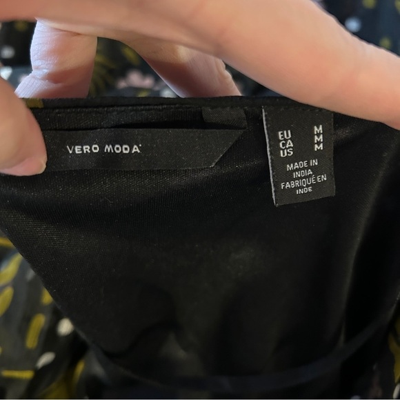 Vero Moda Black Pink Floral Sheer Long Sleeve V Neck Dress Size Medium - Picture 11 of 14